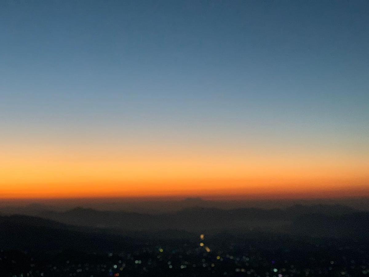 Hotel Pristine Himalaya Pokhara Extérieur photo