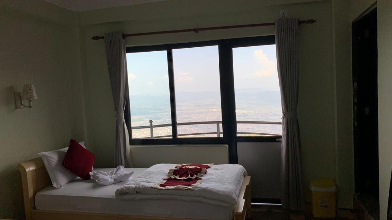 Hotel Pristine Himalaya Pokhara Extérieur photo
