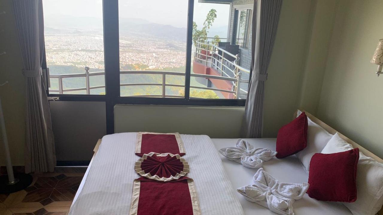 Hotel Pristine Himalaya Pokhara Extérieur photo