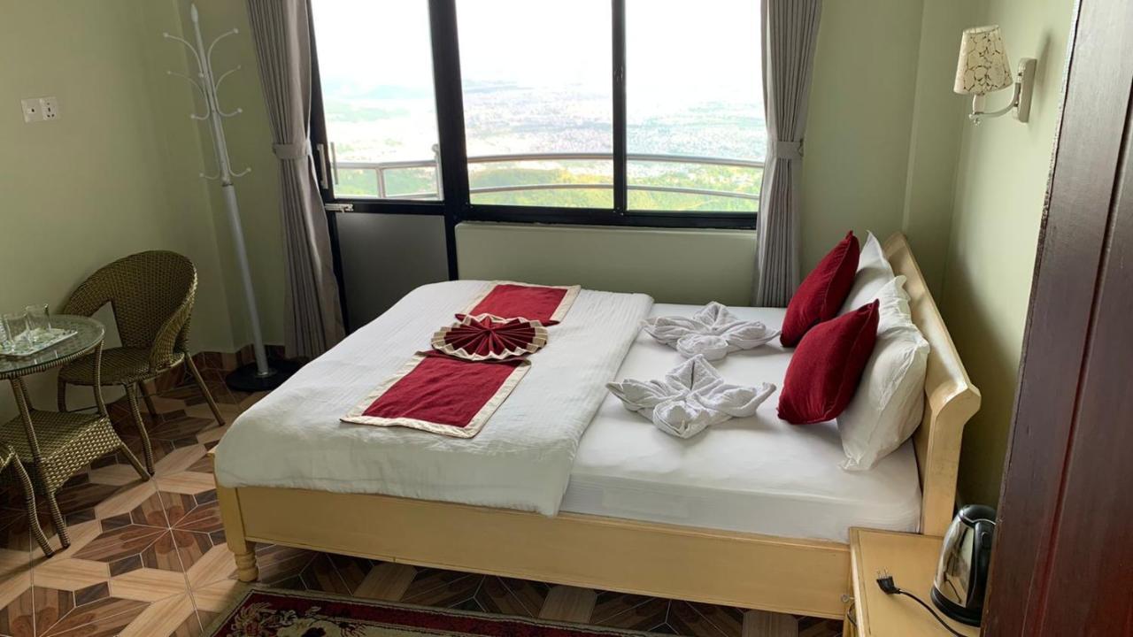 Hotel Pristine Himalaya Pokhara Extérieur photo